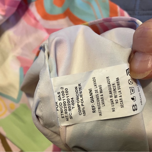 NWT $195 Liliana Meza Gianni dress Sz Medium.  Colorful & playful & comfortable - Picture 12 of 16